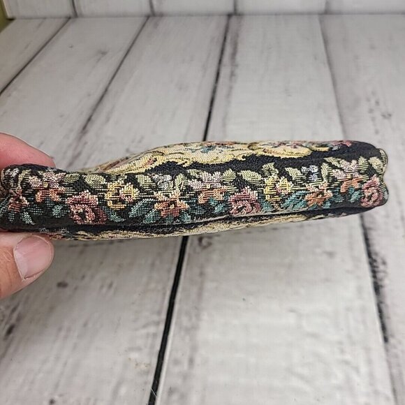 Vintage Lord & Taylor Small Clutch, Tapestry Handbag w/ Metal Golden Chain - Picture 6 of 10